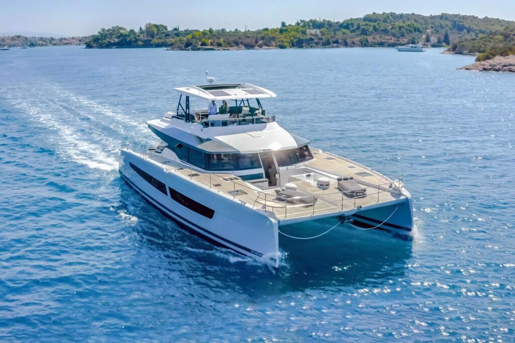 Fountaine Pajot Power 67, Ariva
