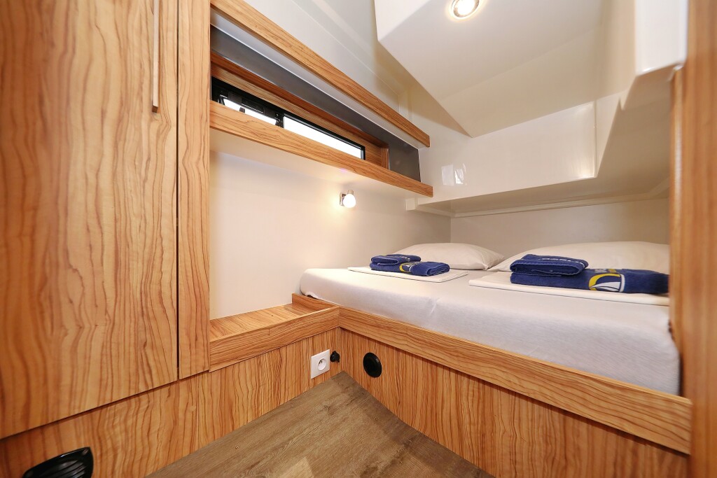 Futura 40 Grand Horizon, Running Gag I