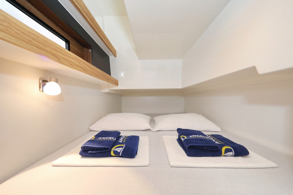 Futura 40 Grand Horizon, Running Gag I