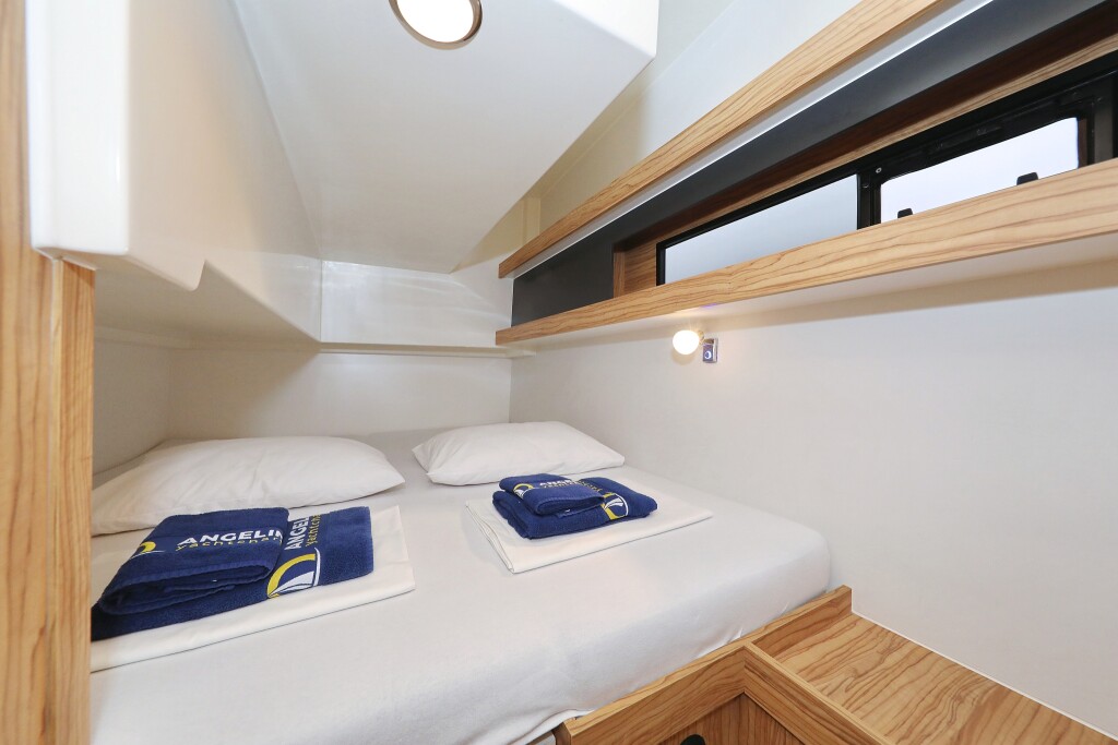 Futura 40 Grand Horizon, Running Gag I