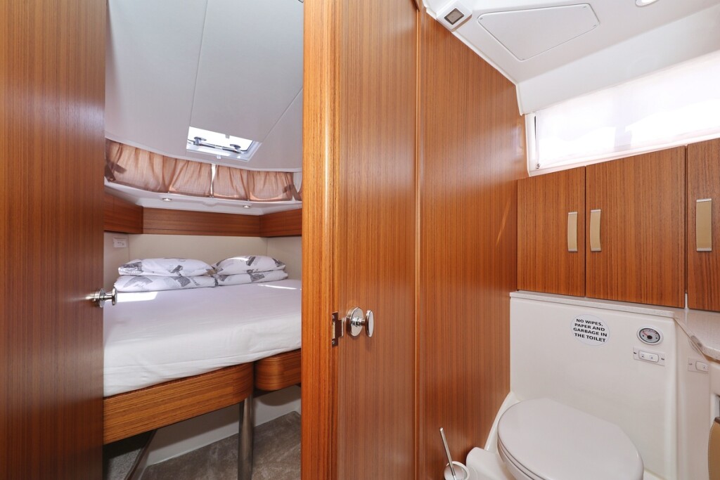 Greenline 33, Mozart