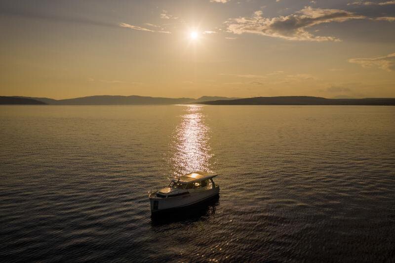 Greenline 33, Ondine