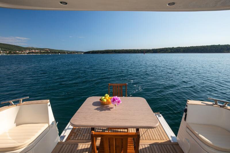 Greenline 33, Ondine