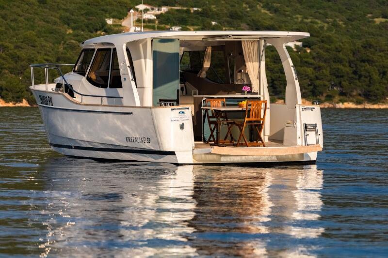 Greenline 33, Ondine