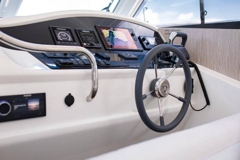 Greenline 33, Ondine