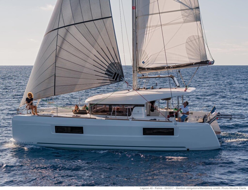 Lagoon 40, Wave elli
