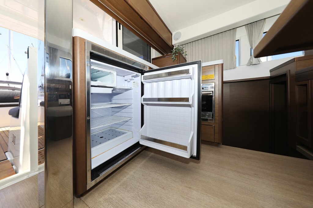 Lagoon 40, Tortilla Flat