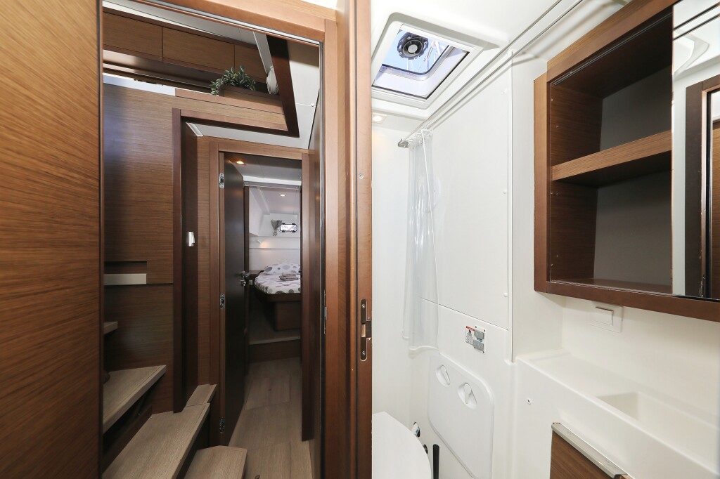 Lagoon 40, Tortilla Flat