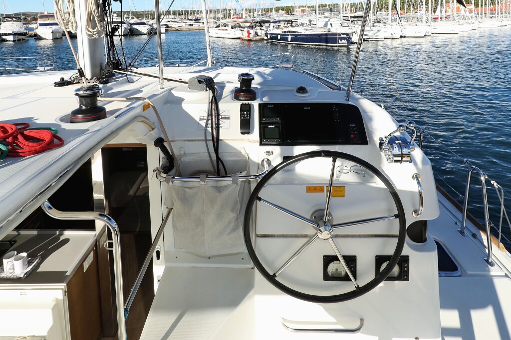 Lagoon 40, Wild Cat