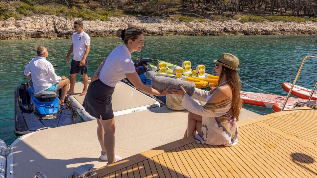 MS Custom Aurum Sky, M/S Aurum Sky