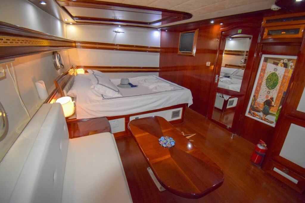 M/S Perla Del Mar II, Perla Del Mar II