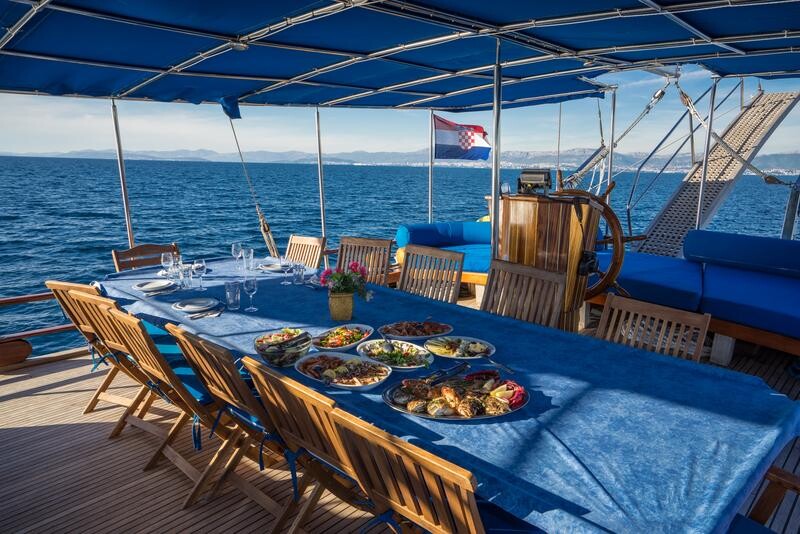 MSY Atalanta, Atalanta