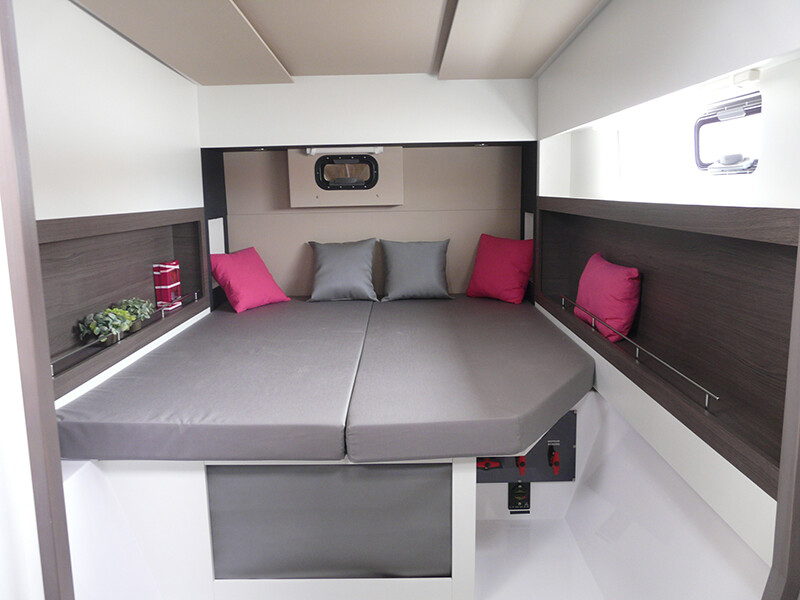 Nautitech 40 Open, Jangada