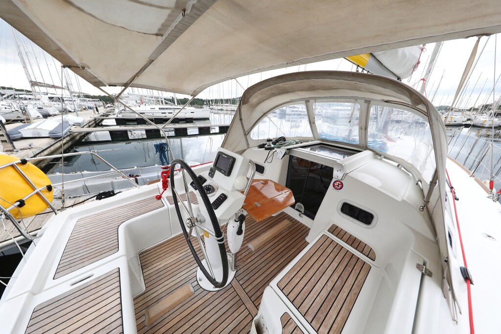 Oceanis 34, Star Elisabeth