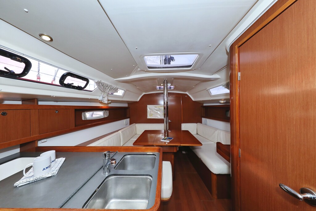 Oceanis 34, Star Elisabeth