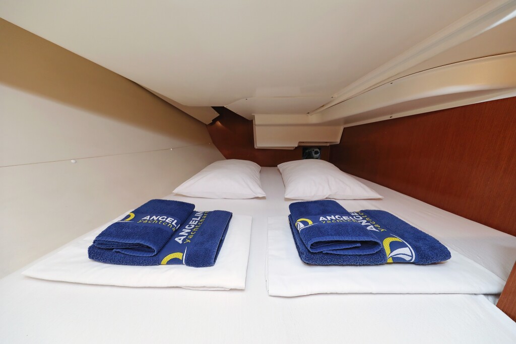 Oceanis 34, Star Elisabeth