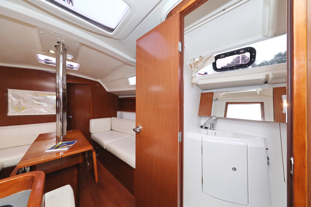 Oceanis 34, Star Elisabeth