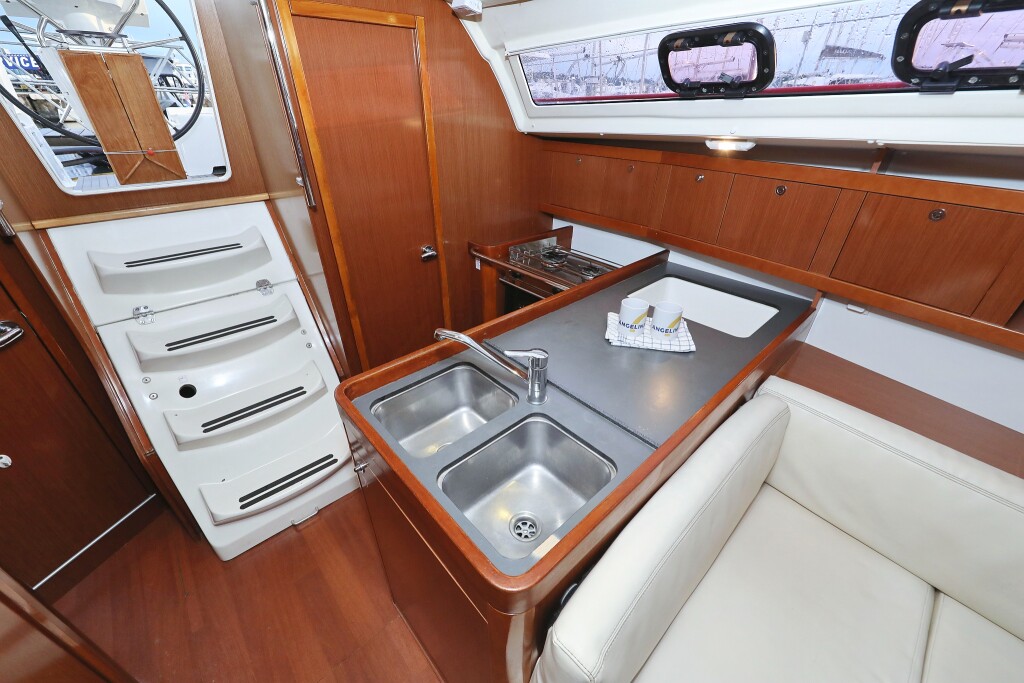 Oceanis 34, Star Elisabeth