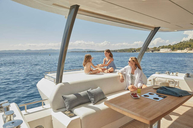 Prestige 690, Bazinga