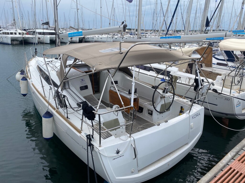 Sun Odyssey 349, Kora