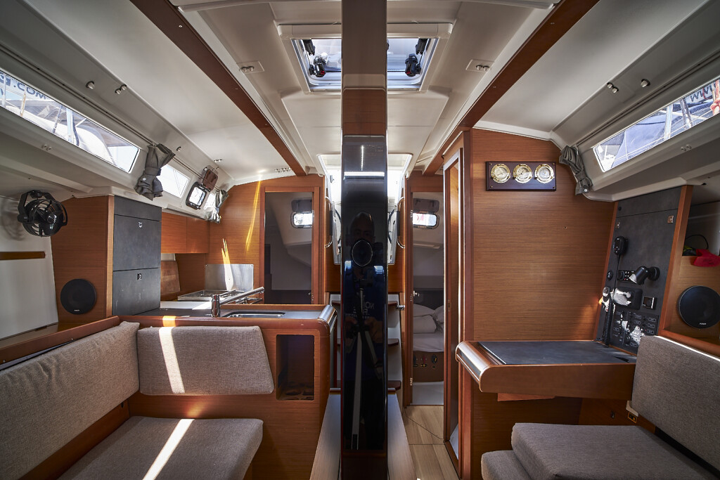 Sun Odyssey 349, Zatara