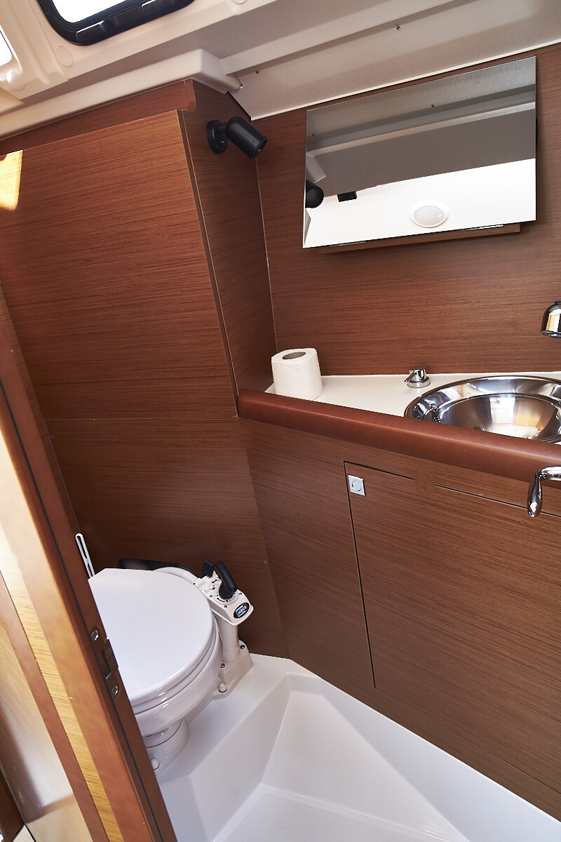 Sun Odyssey 349, Zatara