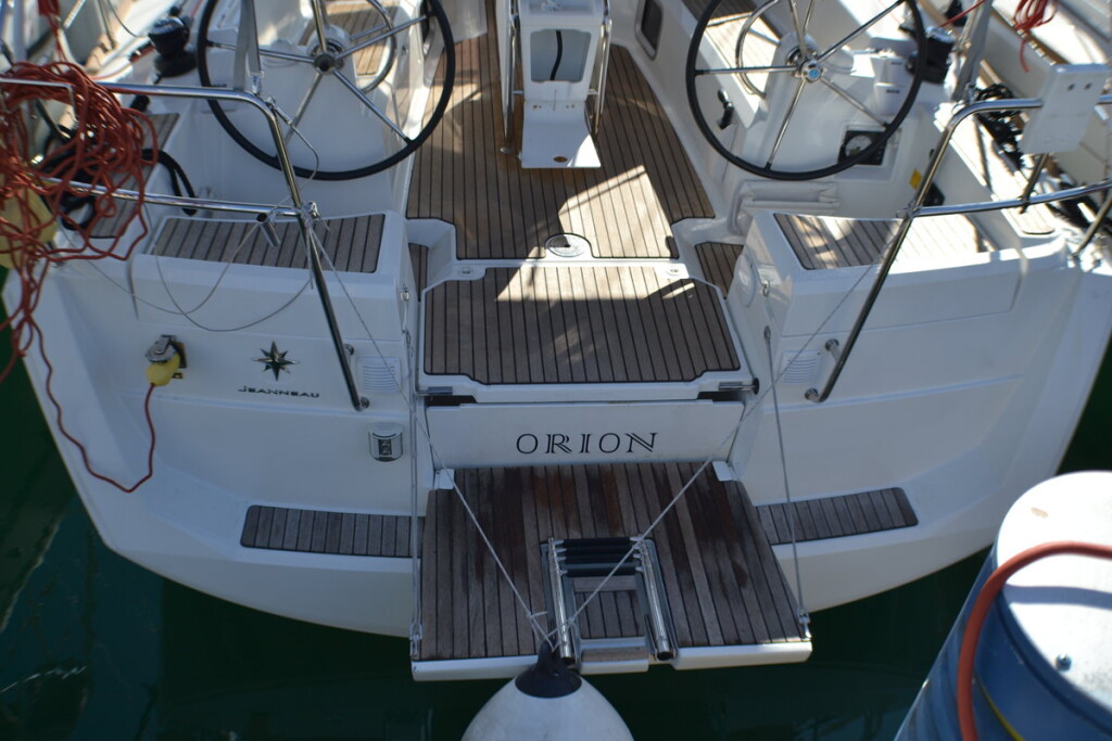 Sun Odyssey 379, Orion