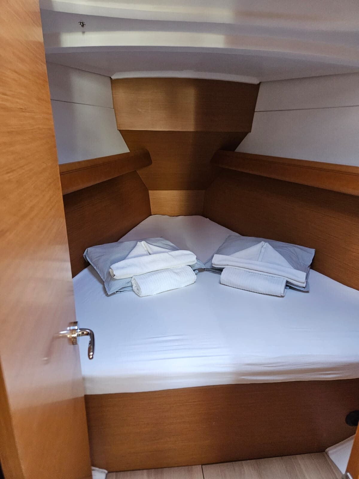 Sun Odyssey 389, Tequila Sunrise