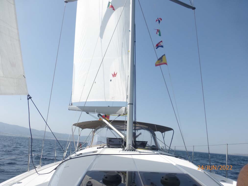Sun Odyssey 440, Uccelli